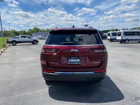 Used 2024 Jeep Grand Cherokee L Limited AWD/4WD image 5