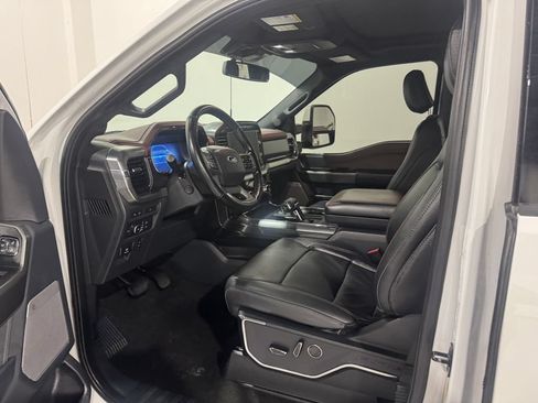 Used 2022 Ford F150 Lariat w/ Equipment Group 502A High AWD/4WD image 17