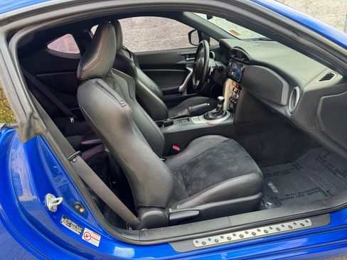 Used 2018 Subaru BRZ Limited w/ Popular Package #3 image 19