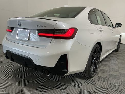 New 2026 BMW 330i Sedan w/ M Sport Package RWD image 6