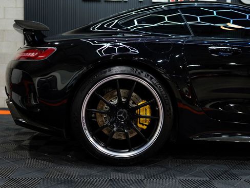 Used 2018 Mercedes-Benz AMG GT R image 14