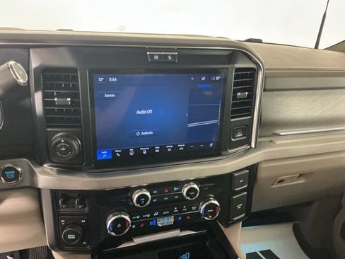 Used 2025 Ford F450 Platinum w/ Platinum Plus Package AWD/4WD image 22