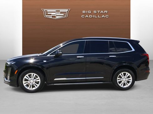 Used 2024 Cadillac XT6 Luxury FWD image 2