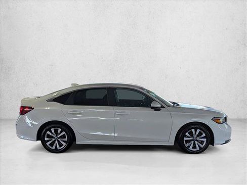 Used 2026 Honda Civic LX image 4