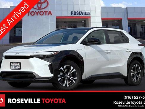 Certified 2024 Toyota bZ4X FWD image 1
