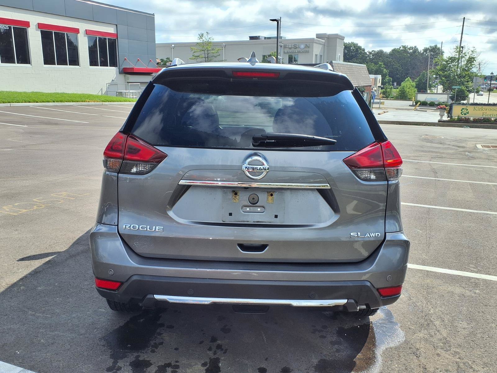 Used 2019 Nissan Rogue SL w/ Premium Package AWD/4WD image 26