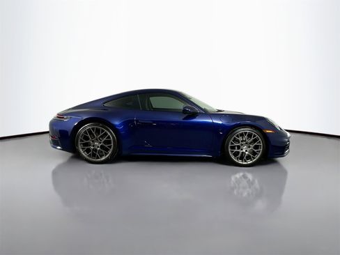 Certified 2025 Porsche 911 Carrera image 8