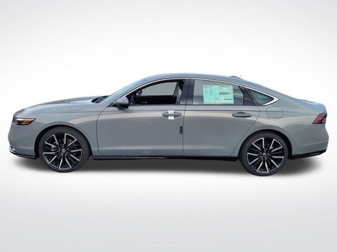 New 2026 Honda Accord Touring image 8