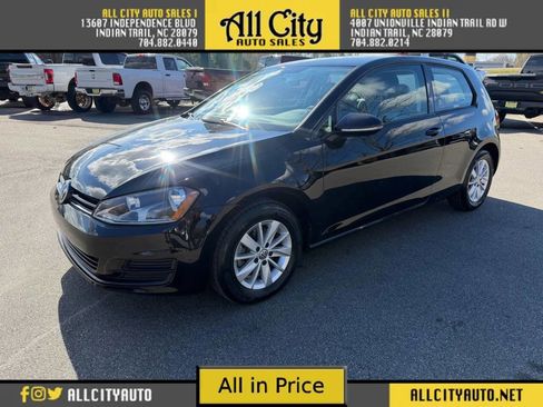 Used 2015 Volkswagen Golf S image 3