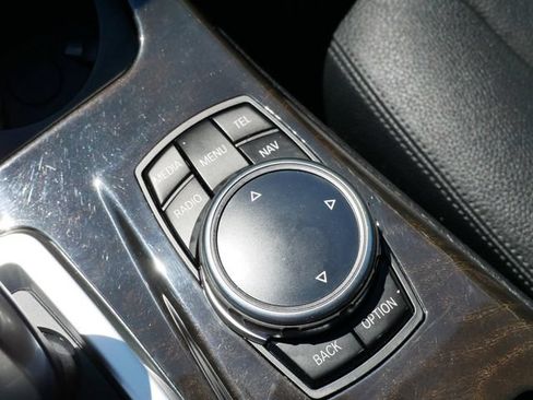 Used 2014 BMW 528i xDrive Sedan AWD/4WD image 24