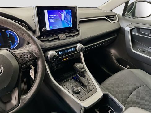 Used 2025 Toyota RAV4 LE image 26