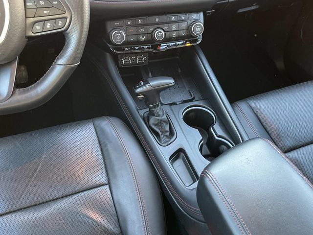 Used 2025 Dodge Durango GT AWD/4WD image 14