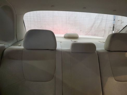 Used 2010 Subaru Impreza 2.5i Premium image 21