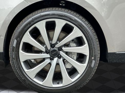 New 2026 Land Rover Range Rover SE AWD/4WD image 10