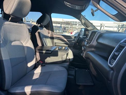 Used 2023 RAM 1500 Big Horn image 9