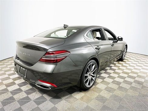 New 2025 Genesis G70 2.5T image 3