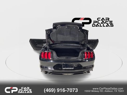 Used 2020 Ford Mustang Convertible w/ Equipment Group 101A RWD image 36