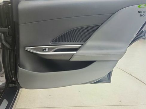 Used 2024 Lucid Air Touring AWD/4WD image 28