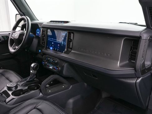 Certified 2025 Ford Bronco Badlands image 28