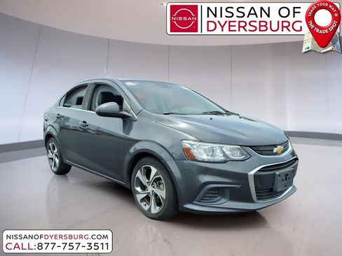Used 2019 Chevrolet Sonic Premier FWD image 1