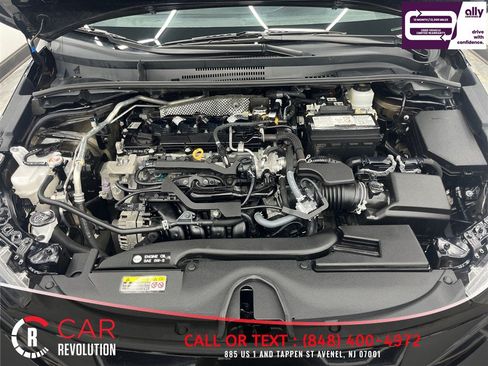 Used 2024 Toyota Corolla LE FWD image 9
