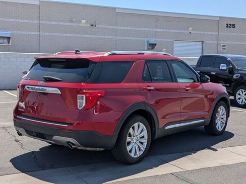 Used 2021 Ford Explorer Limited w/ Equipment Group 301A RWD image 5