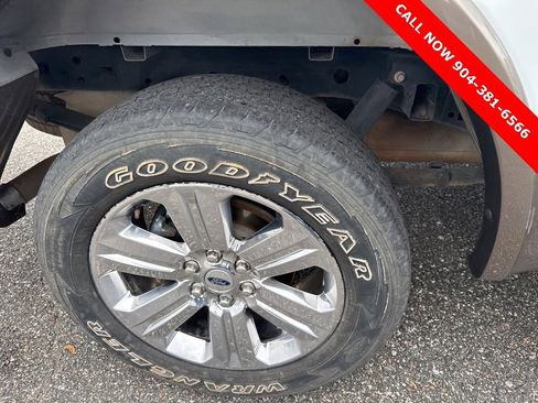 Used 2019 Ford F150 Lariat image 23