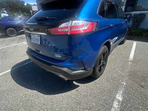 Used 2020 Ford Edge SEL w/ Convenience Package FWD image 3