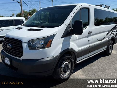 Used 2015 Ford Transit 150 XL RWD image 1