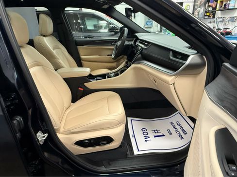 Used 2024 Jeep Grand Cherokee L Limited w/ Trailer Tow Package image 13