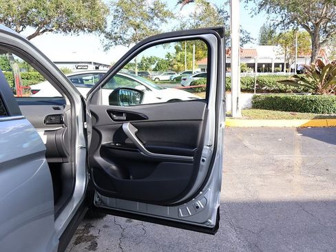 New 2026 Mitsubishi Eclipse Cross LE image 20