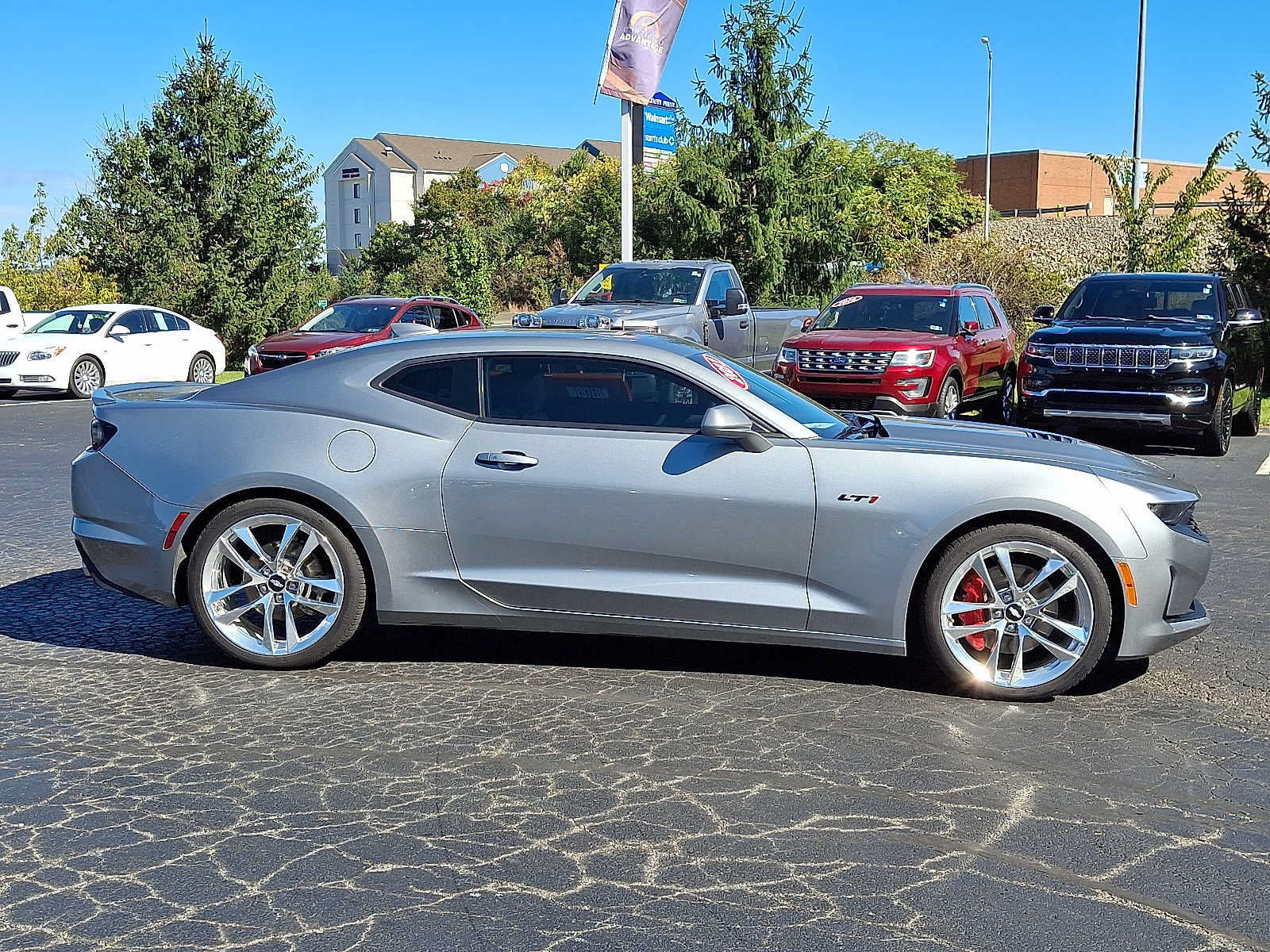 Used 2023 Chevrolet Camaro LT w/ RS Package RWD image 7