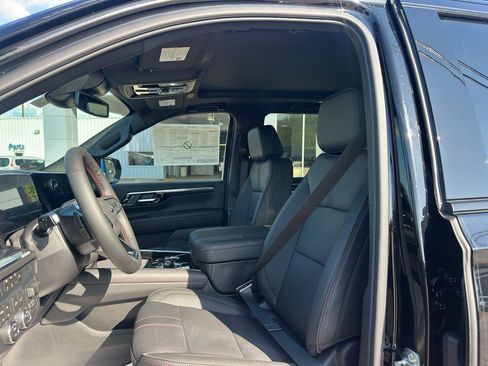 New 2026 Chevrolet Tahoe RST w/ RST Capability Package AWD/4WD image 4