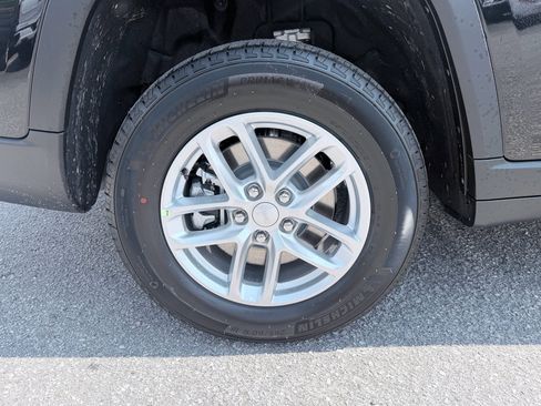New 2026 Jeep Grand Cherokee L Laredo RWD image 35