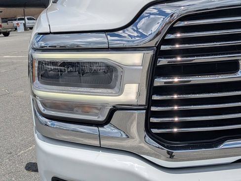 Used 2024 RAM 2500 Laramie w/ Safety Group AWD/4WD image 10