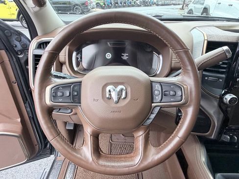 Used 2023 RAM 3500 Limited image 12