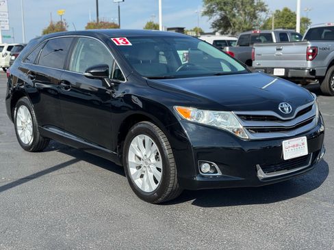 Used 2013 Toyota Venza LE image 3