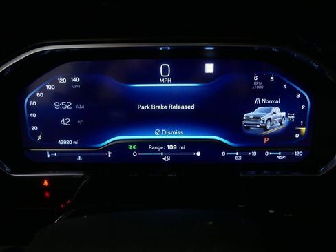 Used 2022 Chevrolet Silverado 1500 High Country w/ Z71 Off-Road Package image 30