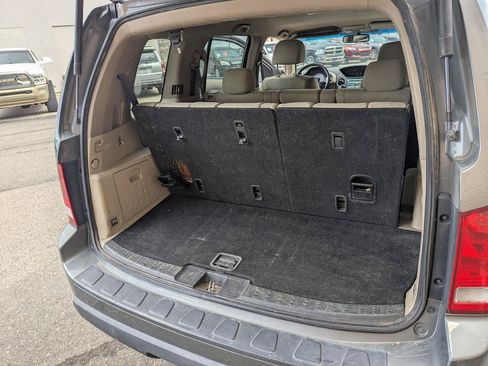 Used 2009 Honda Pilot EX image 17