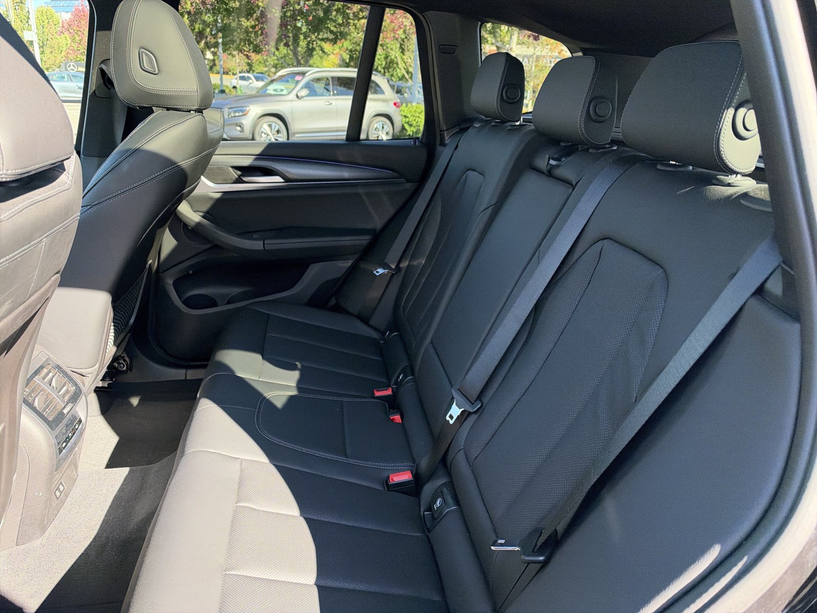 Used 2023 BMW X3 xDrive30i w/ M Sport Package AWD/4WD image 16