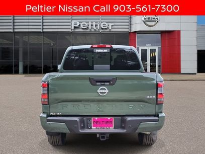 New 2026 Nissan Frontier SV w/ SV Convenience Package