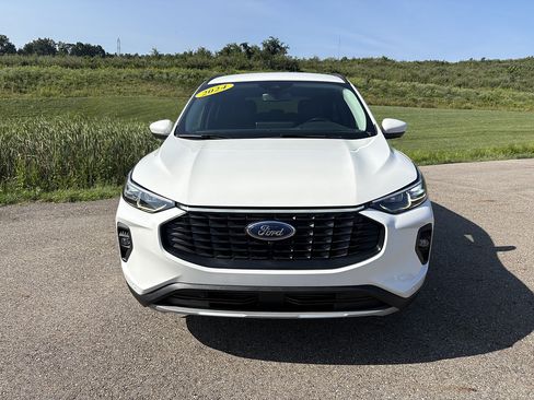 Used 2024 Ford Escape Platinum AWD/4WD image 8