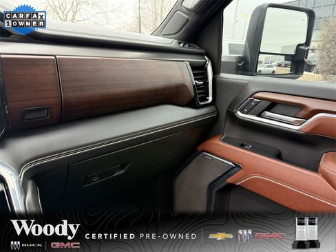 Certified 2024 GMC Sierra 2500 Denali Ultimate image 27