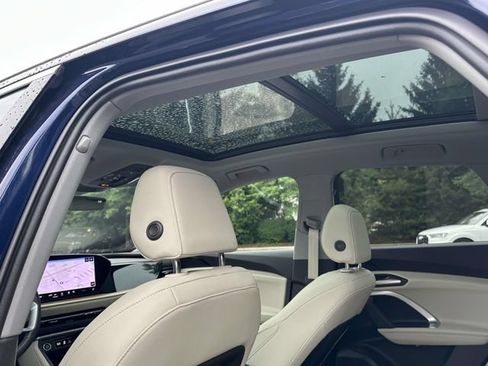Certified 2025 Audi Q5 Premium w/ Convenience Package AWD/4WD image 17