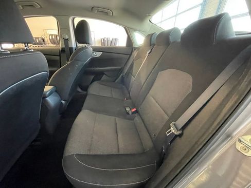 Used 2023 Kia Forte LXS FWD image 25