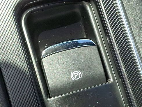 Used 2025 Lincoln Corsair Grand Touring w/ Equipment Group 301A AWD/4WD image 26