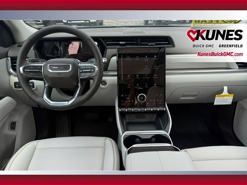 New 2027 GMC Terrain Denali w/ LPO, Floor Liner Package AWD/4WD image 32