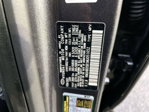 Used 2021 Genesis GV80 2.5T w/ Advanced Package 02 image 30