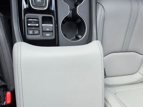 New 2025 Honda Pilot EX-L image 20