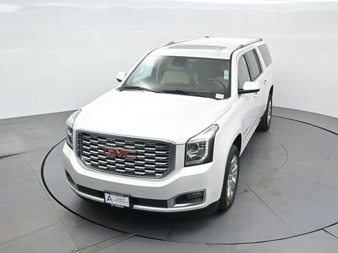 Used 2020 GMC Yukon XL Denali w/ Open Road Package image 52